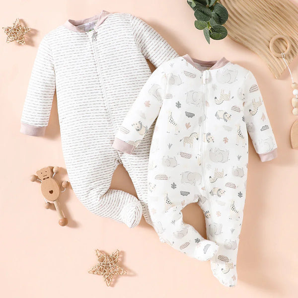 Kit 2 Macacões Bebê com Zíper – Pijama Longo com Pé Fechado
