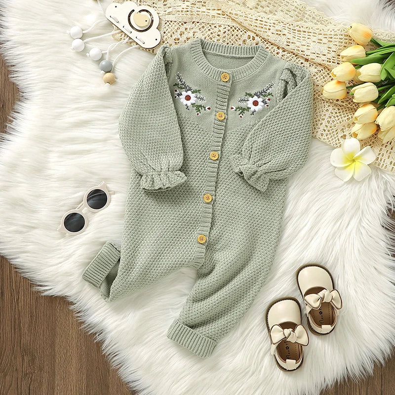 Macacão Tricot Bebê Feminino com Bordado Floral