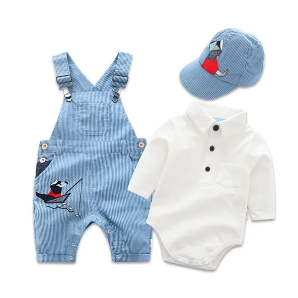 Conjunto Bebê com Jardineira, Body Camisa, Boné e Sapatinho