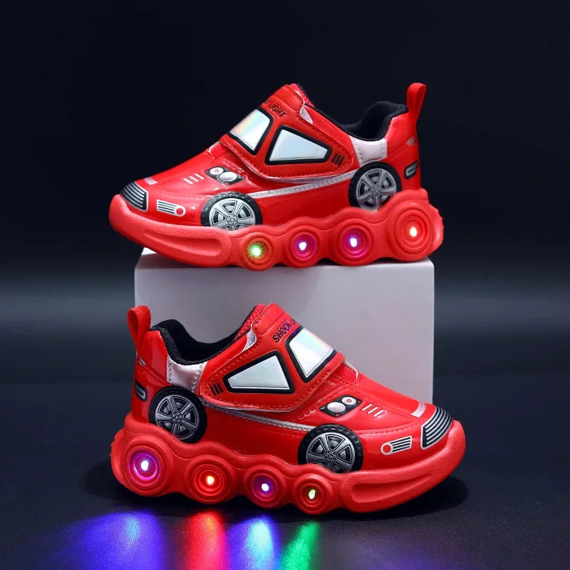 Tênis Infantil com Luz LED em Formato de Carrinho –  Fecho de Velcro