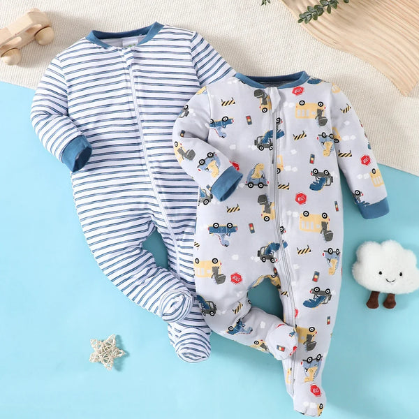 Kit 2 Macacões Bebê com Zíper – Pijama Longo com Pé Fechado
